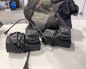 lot 113 image: Hitachi 18V Batteries & Chargers