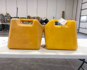 lot 123 image: Diesel Fuel Cans