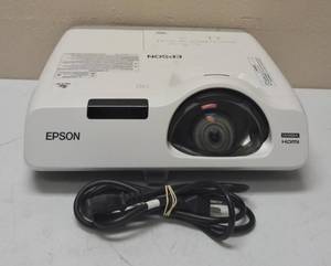 Epson 3LCD  Power Lite 525W Projector