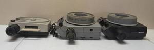 Kodak  (3) Vintage Slide Projectors & (2) Carousels