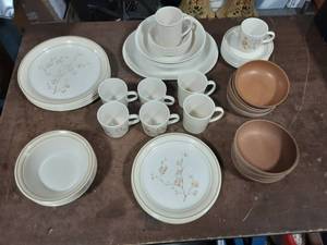 44-Pieces Assorted Corning Dishes & 8-Agatized Wood Bowls