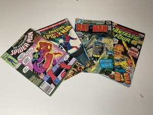 lot 18 image: Lot of 4 Comic Books