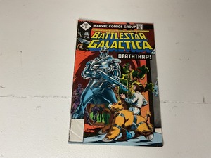 lot 26 image: Battlestar Galactica Comic Book Used Good Condition.