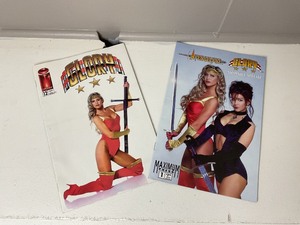lot 124 image: Lot of 2 Comic Books