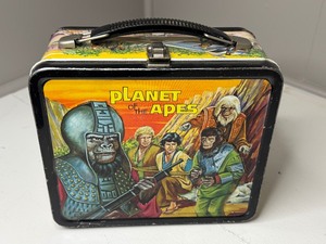lot 139 image: 1974 Vintage Planet of the Apes Metal Lunchbox with Thermos