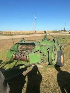 John Deere Baler