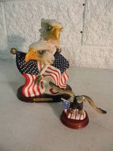 lot 19 image: Premier Collection BALD EAGLES with AMERICAN FLAG - U.S.A. - NICE - AWESOME PIECE - APPROX 8 WIDE 9 HIGH - SEE PICTURES
