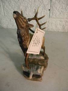 lot 26 image: Vintage 1993 Masterpiece Porcelain By HOMCO Wilderness Elk wCOA - NICE - AWESOME PIECE - SEE PICTURES