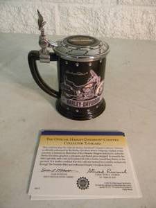 lot 38 image: The Franklin Mint Harley-Davidson Heritage Softail Classic Collector Tankard, Vintage 2000 - NICE - AWESOME PIECE - SEE PICTURES