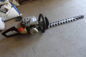lot 191 image: Echo HC-150 Gas Hedge Trimmer