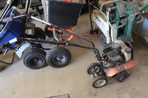 lot 233 image: Powermate 43cc Gas Cultivator with 8 Tines