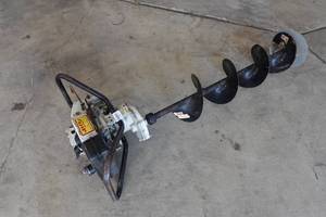 lot 185 image: Jiffy Model 30 8 Gas Powered Ice Auger