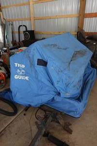 lot 186 image: Dave Genz Trap Guide Flip Over Ice Fishing Shelter