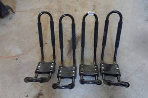 lot 288 image: Kayak Roof Racks