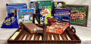 lot 17 image: Family Games Bundle - 15 Different Games