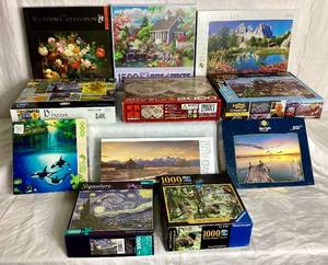 lot 13 image: Puzzle Collection - 11 Puzzles of Various Piece Counts