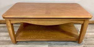 lot 39 image: Wood Lift Top Coffee Table