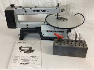 lot 41 image: Dremel Scroll Saw Model 1671, 2 Speed, Type 3 16 Saw