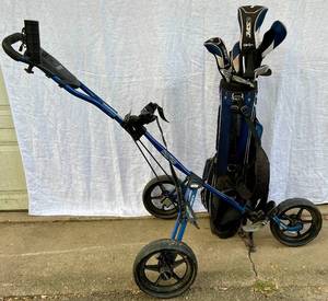 lot 5 image: Walter Hagen MS2 Golf Clubs and Bag Boy Sidekick Push Cart