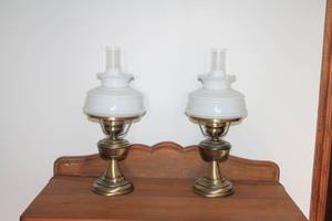 lot 40 image: Vintage Brass and Milk Glass Electric Lamps - Pair