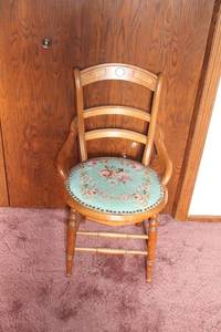 lot 44 image: Vintage Wood Chair with Floral Needlepoint Upholstery