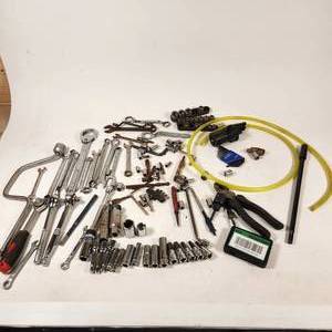 Just a big assortment of tool items