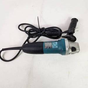 Makita Grinder GA4030 Preowned Good Condition Tested Broken Handle
