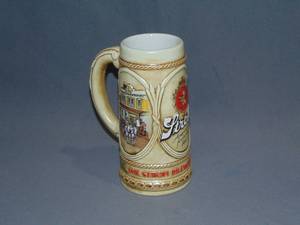lot 3 image: Strohs Stoneware Stein