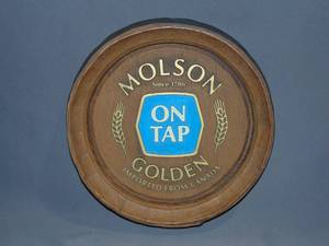 lot 7 image: Molson Golden Beer Sign