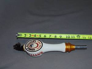 lot 9 image: George killians Irish Red Beer Tap Handle