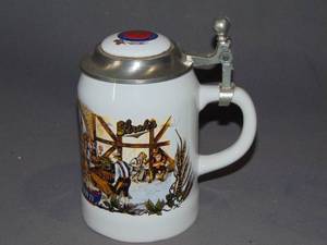 lot 27 image: Strohs Stoneware Stein