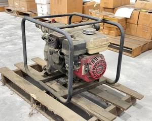 lot 220 image: Honda Powered Water Pump
