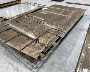 lot 185 image: 38 Sheet of Stainless Steel 60x70