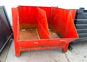lot 343 image: Stackable Steel Container - Industrial Storage