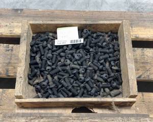 lot 283 image: Bucket Head Screws