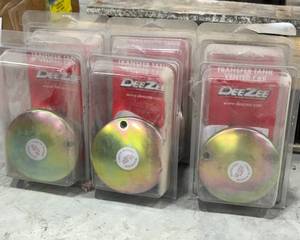 lot 222 image: DeeZee Transfer Tank Vented Caps (6)