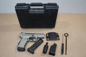 lot 1G image: Canik TP9 9mm Semi-Auto Pistol - 2 Magazines