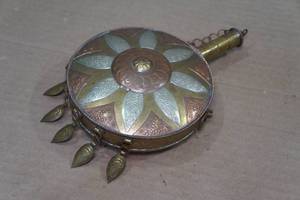lot 40 image: Antique Morrocan Black Powder Rifle Flask
