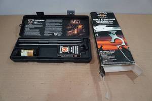lot 55 image: Hoppes Rifle & Shotgun Cleaning Kit
