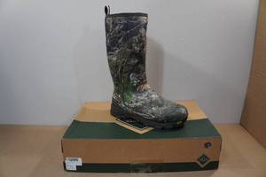 lot 130 image: Muck Boots Mens Woody Arctic Ice Grip Boots -Size 14