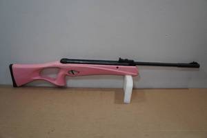 lot 191 image: Crosman Raven Break Barrel 177 Cal Airgun