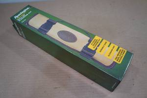 lot 211 image: Remington Roll-Up Pistol Cleaning Kit