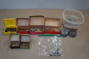 lot 243 image: Assorted Bullets and Lead for Molding