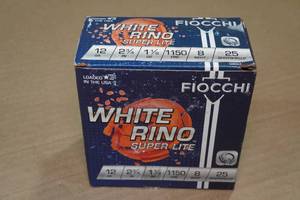lot 365 image: 25 Fiocchi White Rino 12 Gauge 2-34 8 Shot Shotshells