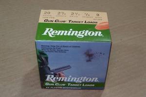lot 381 image: 25 Remington Gun Club 20 Gauge 2-34 9 Shot Shotshells