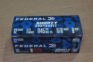 lot 392 image: 10 Federal Shorty 12 Gauge 1-34 8 Shot Shotshells