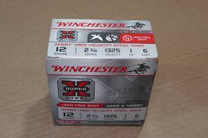 lot 399 image: 25 Winchester Super X 12 Gauge 2-34 Steel 6 Shot Shotshells