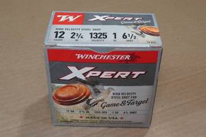 lot 404 image: 25 Winchester Xpert 12 Gauge 2-34 Steel 6-12 Shot Shotshells