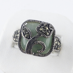 lot 113 image: Jasco Designs Marcasite & Aventurine Flower Sterling Silver Statement Ring . Size 9.75 - 10.