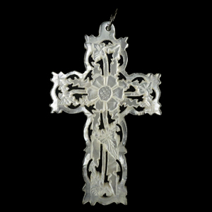 lot 89 image: Carved Mother of pearl base metal cross.